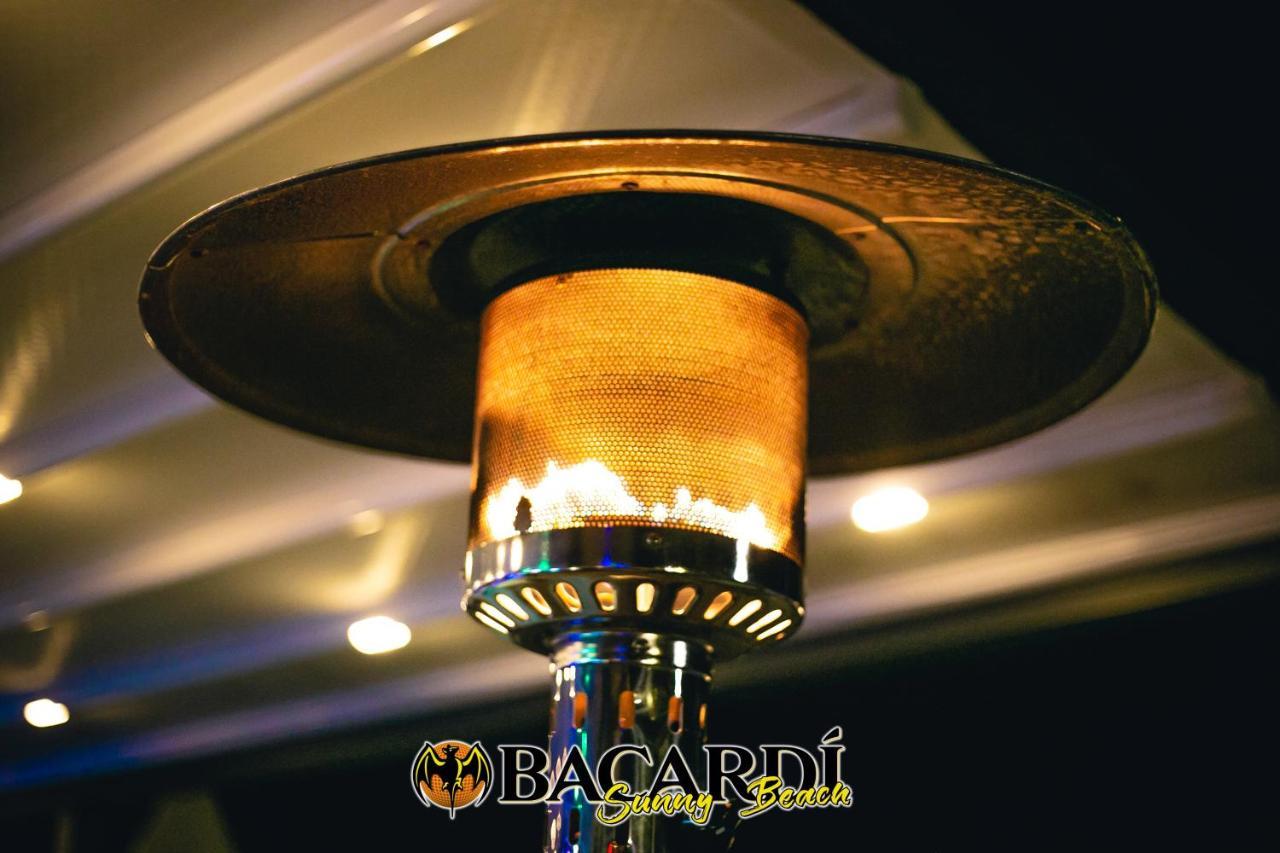 Hotel Largo Beach Pantai Sunny Bagian luar foto
